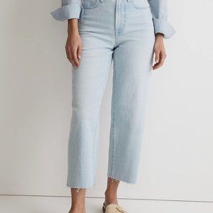 The Curvy Perfect Vintage Wide-Leg Crop Jean